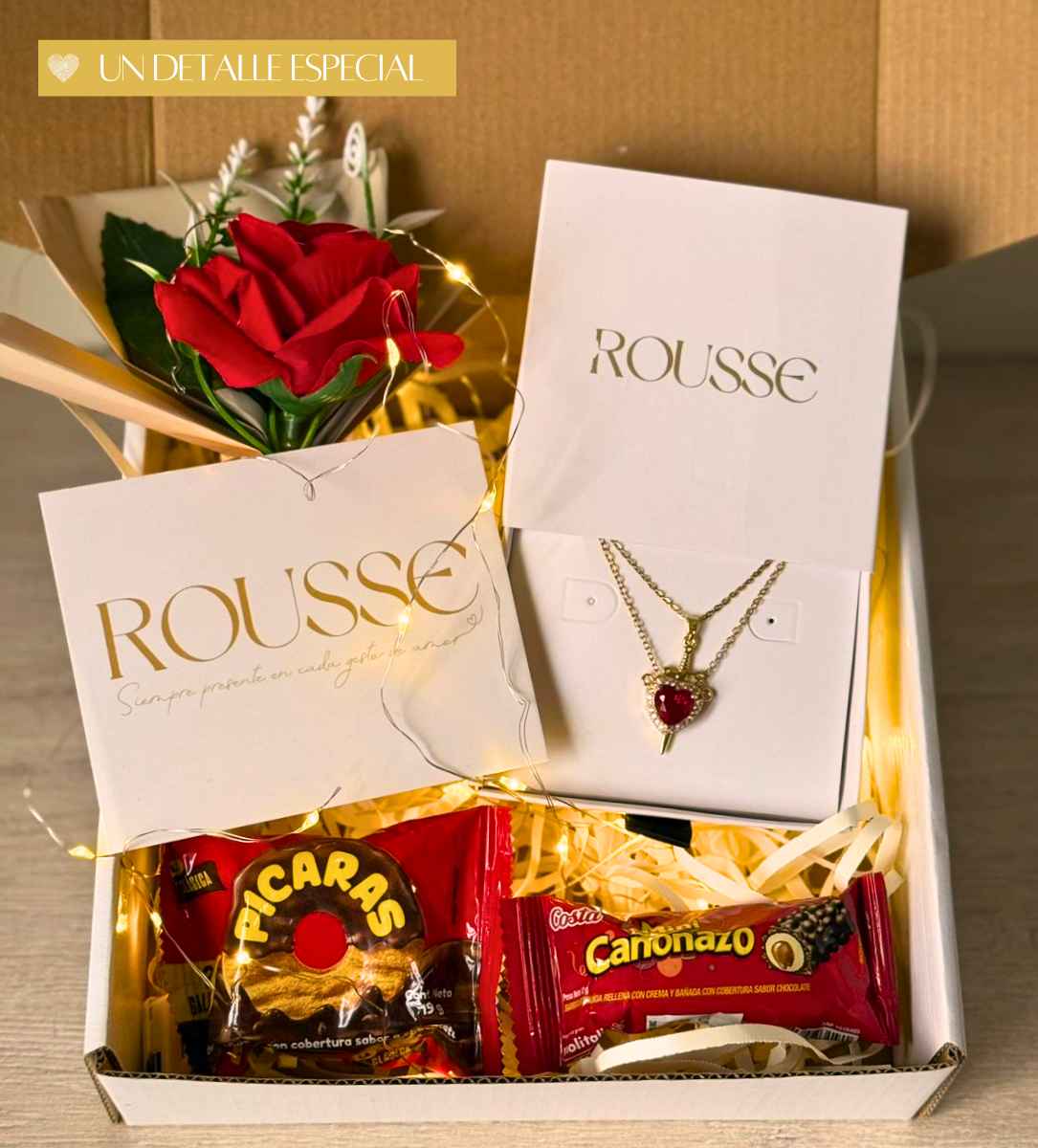 Box Collar Corazón❤️ y Esapada🗡️+ Rosa🌹+ Tarjeta dedicatoria✨+Chocolates🍫